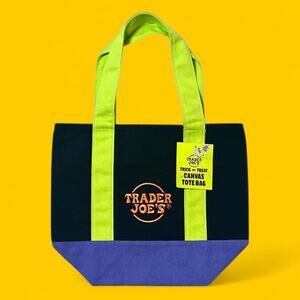Trader Joe’s Trick-or-Treat Canvas Tote Bag NWT Halloween Limited Edition